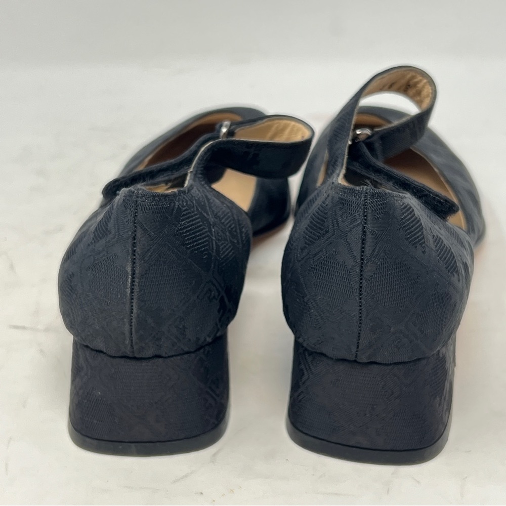 Ferragamo NWOT Vintage Black Textured Mary Jane Flats. - Picture 10 of 11